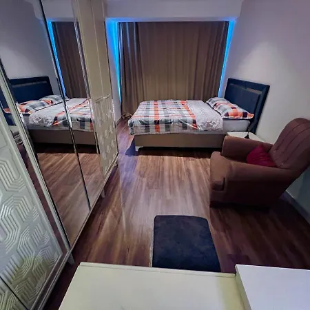 Fully Furnished Bed&livingroom Διαμέρισμα *